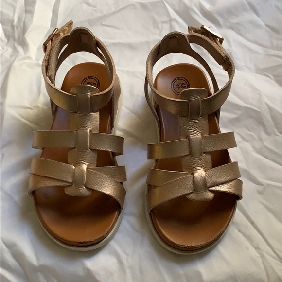 Toddler girls sandals Size 8 - Picture 1 of 5